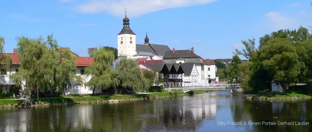 Sehenswürdigkeiten und Unterkünfte im Landkreis Regen