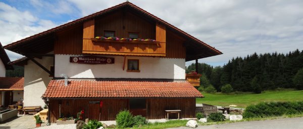 Familien Gasthof mit Bauernhof in Böbrach