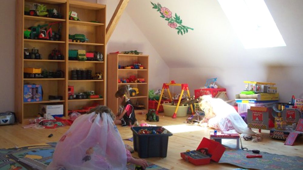 schneider-kinderbauernhof-bayern-spielzimmer