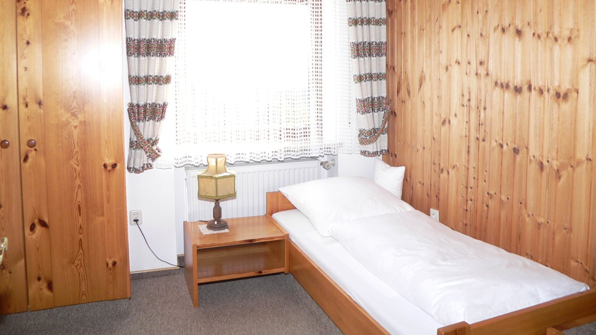 schreder-pension-bayerischer-wald-zwiesel-uebernachtung-einzelzimmer