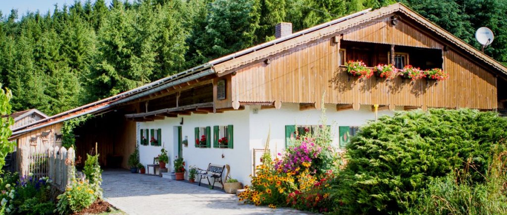 Ferienhaus für Jugendgruppen & Großfamilien Ferienhäuser für Jugendgruppen & Großfamilien Gruppenhaus in Bayern