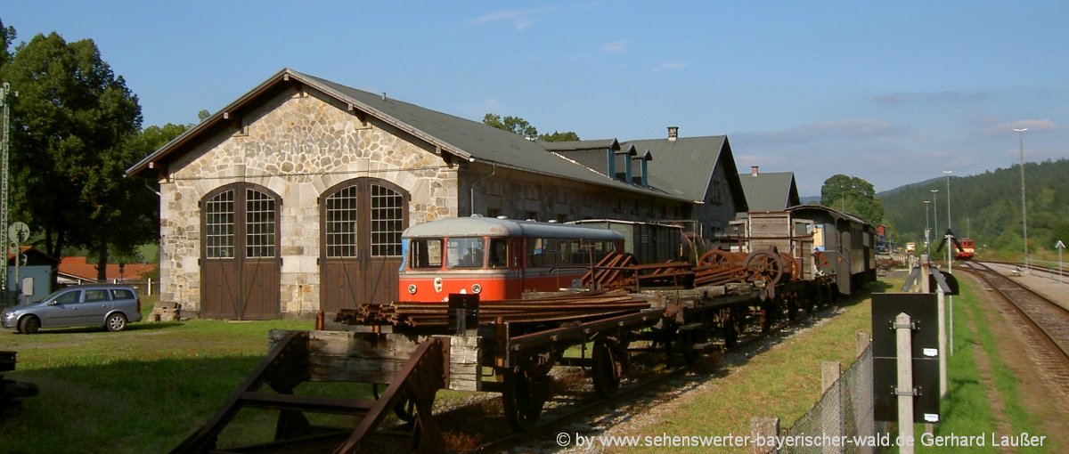 bayerisch-eisenstein-localbahnmuseum-freizeitangebote-grenzbahnhof-