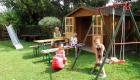 feigl-kinderspielplatz-bauernhof-landkreis-straubing-gartenhaus