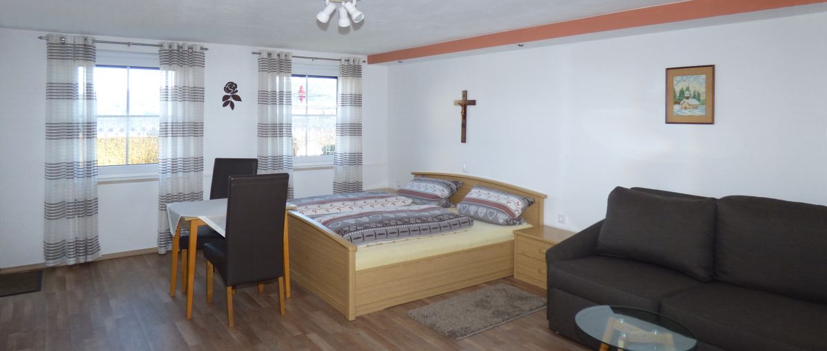 friedrich-übernachtung-gotteszell-pension-zimmer