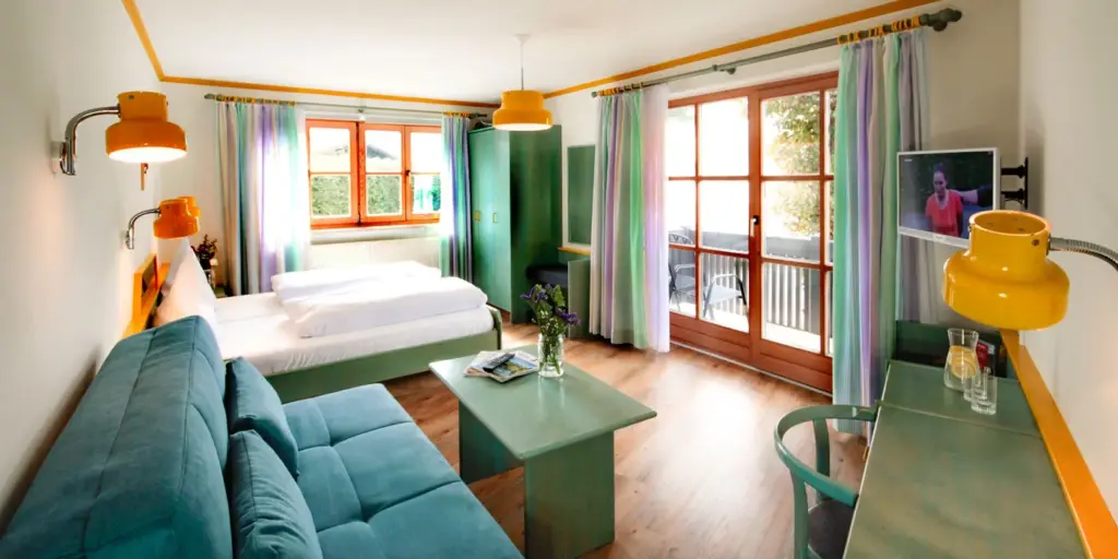 Zimmer und Appartments im Hotel am Hohen Bogen Berg