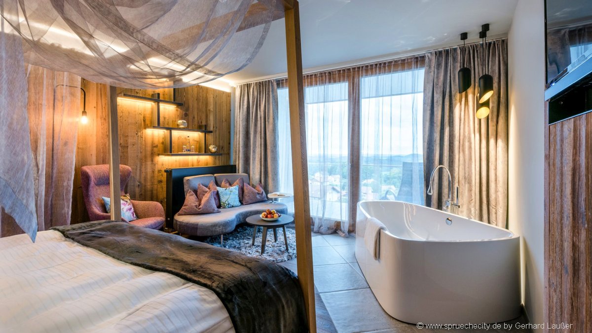 hüttenhof-bayern-wellnesshotel-kushceltage-partner-suiten