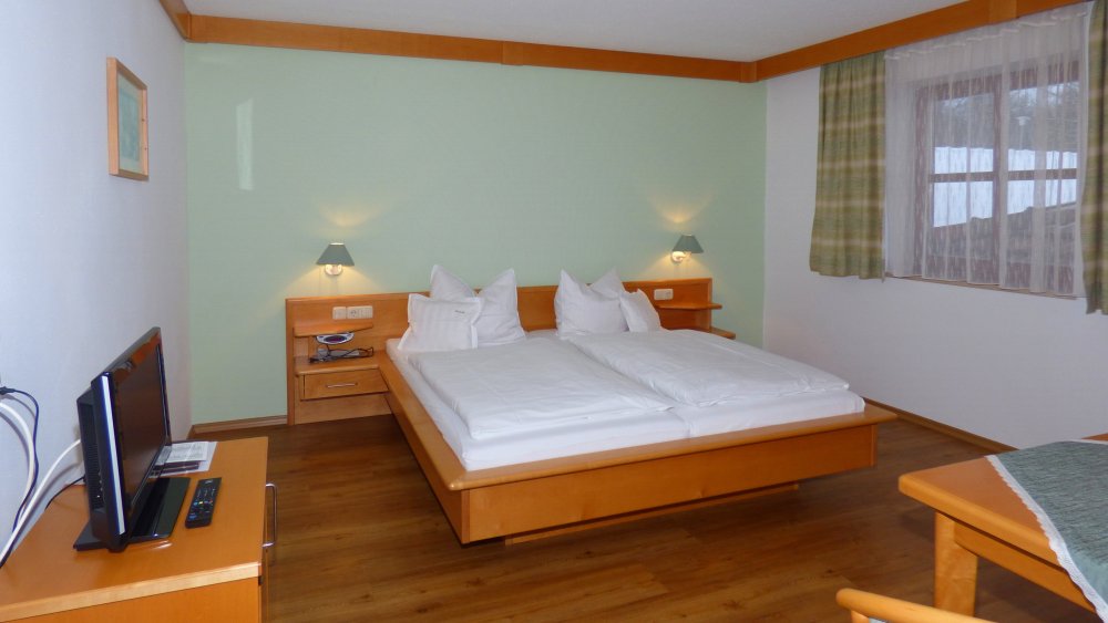 lindenhof-hetzenbach-zimmer-oberpfalz-regensburg-übernachtung-1000 lindenhof-hetzenbach-zimmer-oberpfalz-regensburg-übernachtung