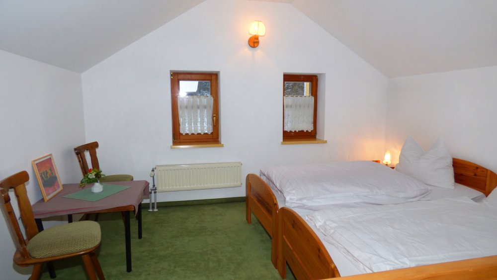 lindenhof-land-hotel-cham-regensburg-familien-zimmer-genstig-1000 lindenhof-land-hotel-cham-regensburg-familien-zimmer-genstig