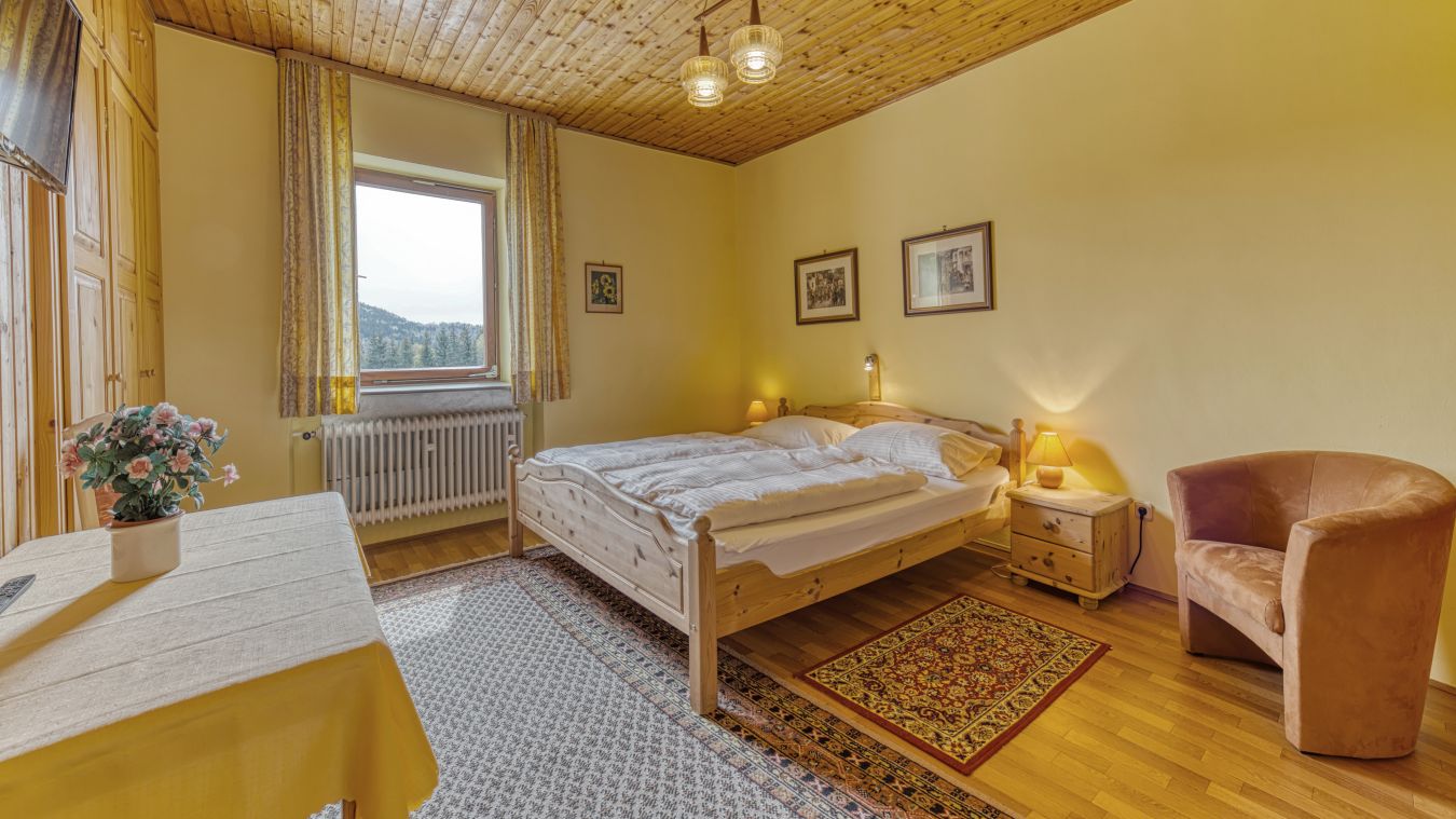 runenhof-dreilaendereck-bayerischer-wald-halbpension-zimmer-bischofsreut-