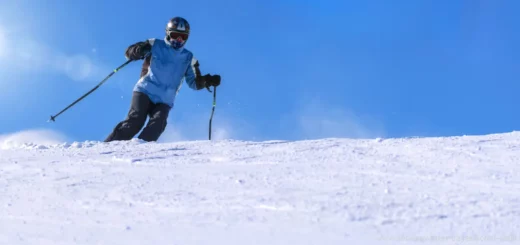 Skifahren in Deutschland Wintersport Kleidung für Skiurlaub in Bayern