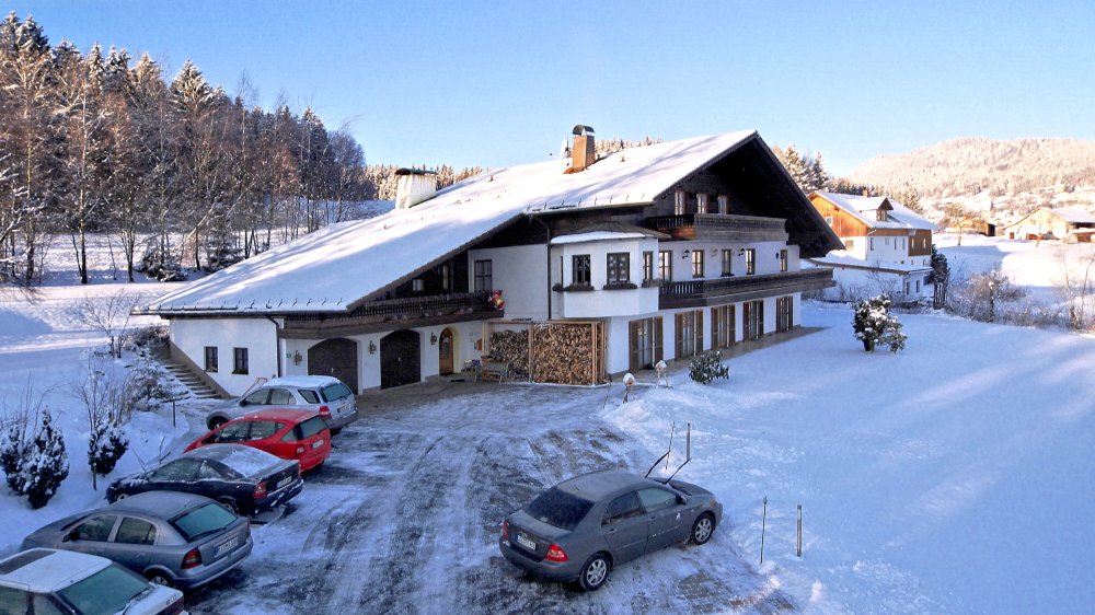 sonnleitn-pension-bayerischer-wald-winterurlaub-skiurlaub